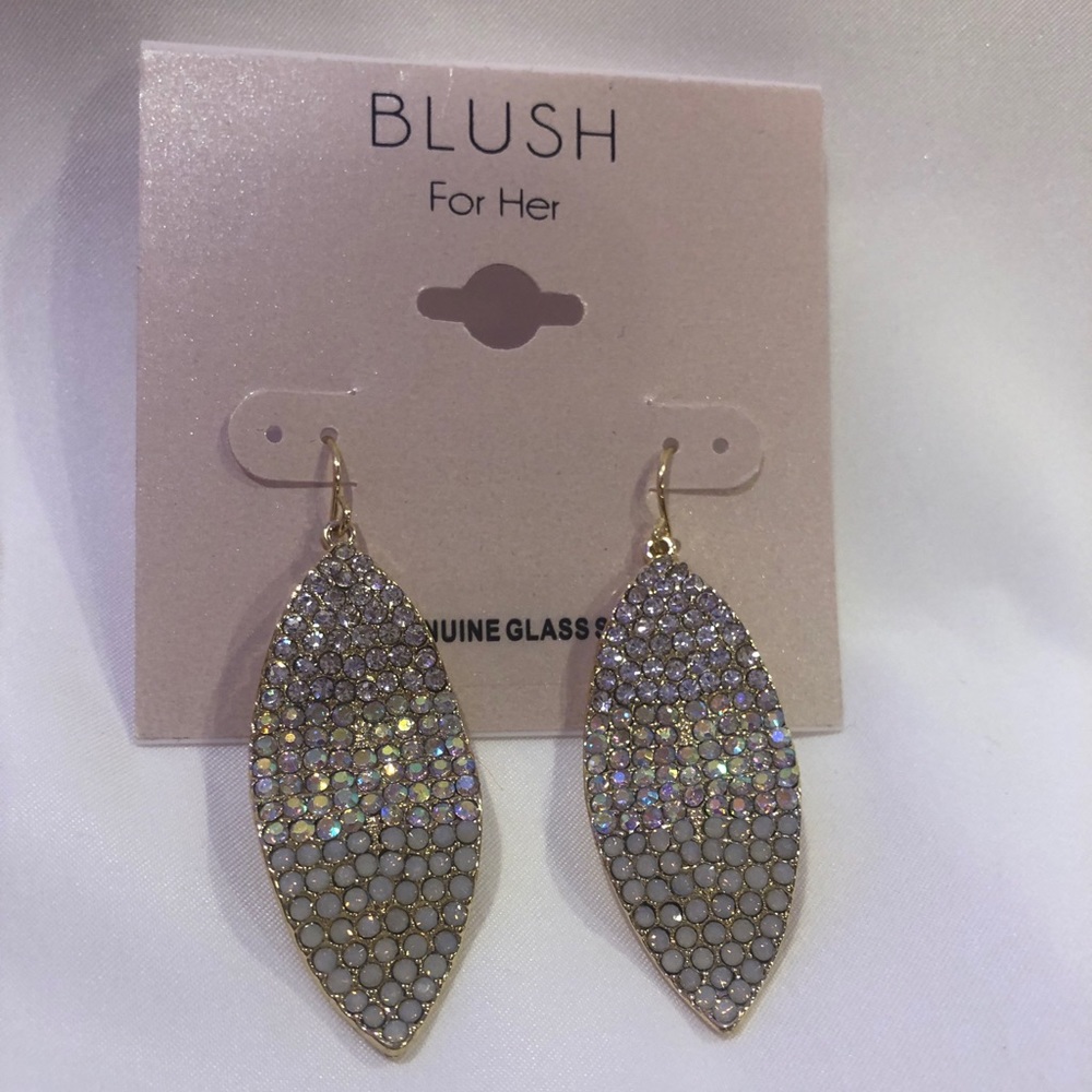 Blush earrings